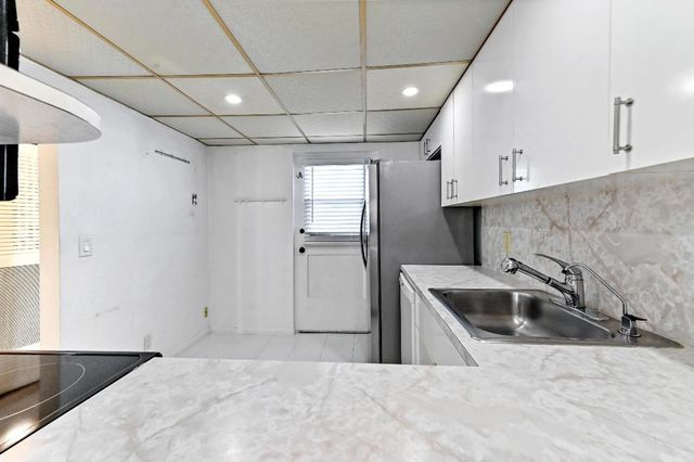 5700 NW 2nd Avenue 503, Boca Raton, FL 33487