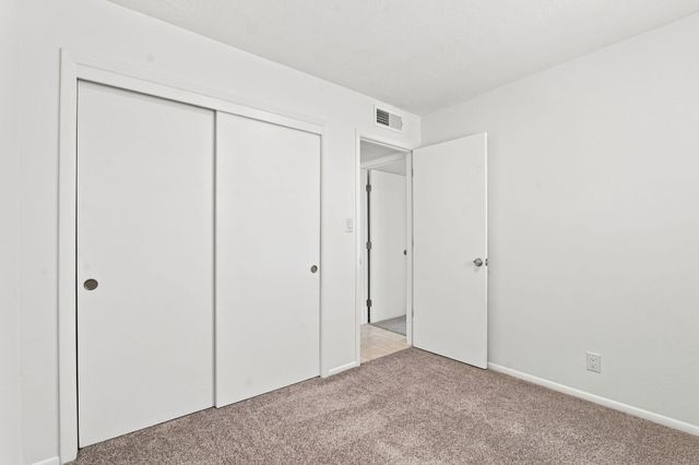 3323 Grogan Street NW, Albuquerque, NM 87120