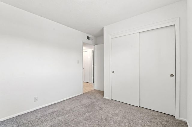 3323 Grogan Street NW, Albuquerque, NM 87120