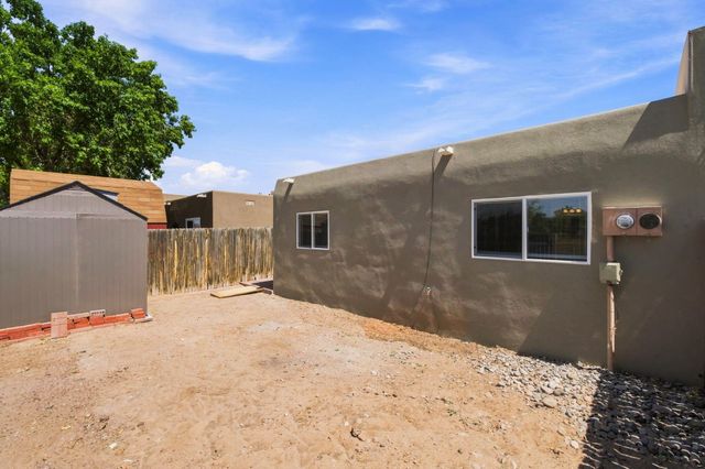 3323 Grogan Street NW, Albuquerque, NM 87120