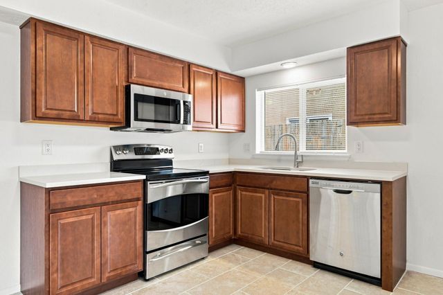 3323 Grogan Street NW, Albuquerque, NM 87120
