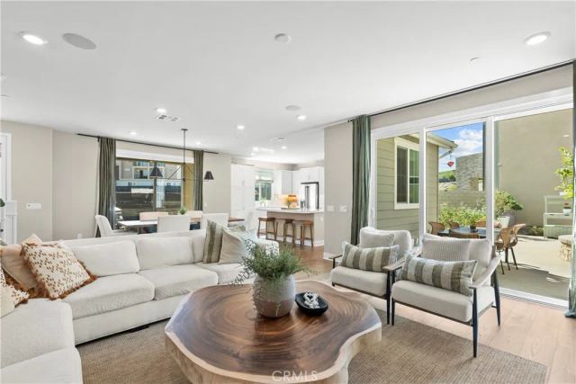 27366 Snow Creek Place, Valencia, CA 91381