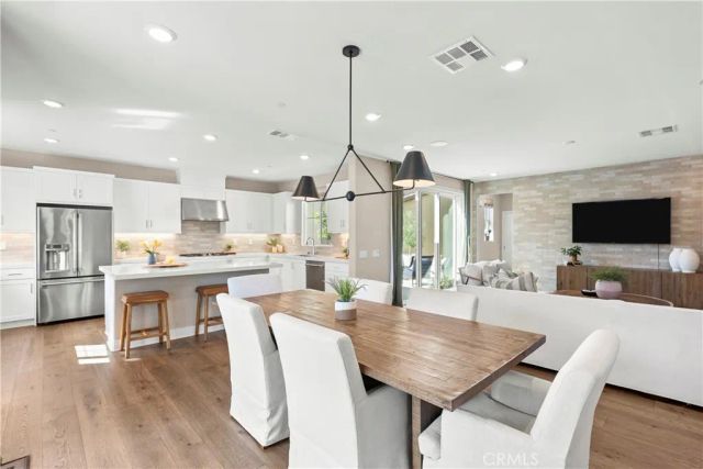 27366 Snow Creek Place, Valencia, CA 91381