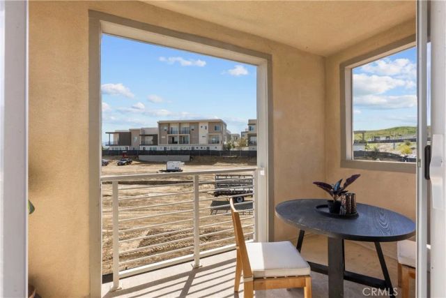 27366 Snow Creek Place, Valencia, CA 91381