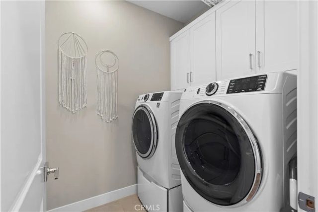 27366 Snow Creek Place, Valencia, CA 91381