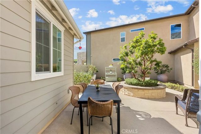 27366 Snow Creek Place, Valencia, CA 91381