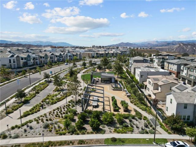 27366 Snow Creek Place, Valencia, CA 91381