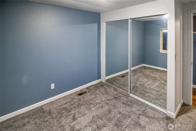7112 141st Avenue E, Sumner, WA 98390