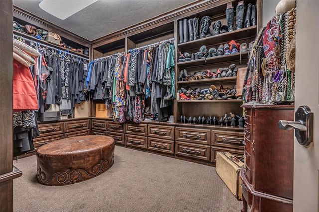 1701 Woodhill Road, Edmond, OK 73025