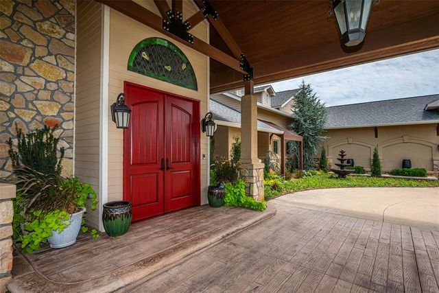 1701 Woodhill Road, Edmond, OK 73025