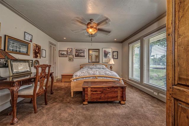 1701 Woodhill Road, Edmond, OK 73025