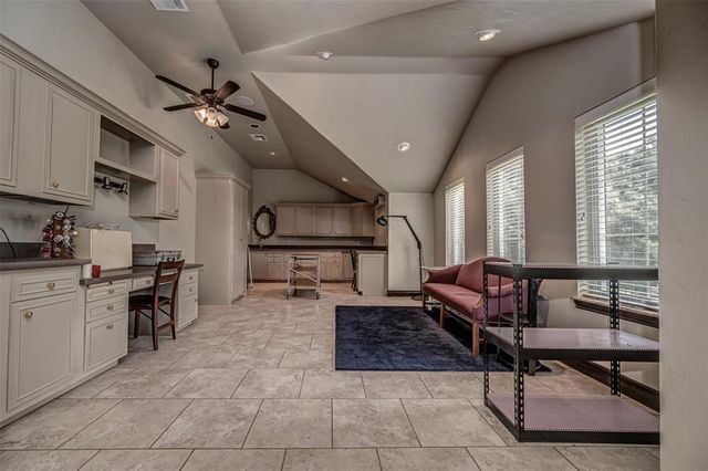 1701 Woodhill Road, Edmond, OK 73025