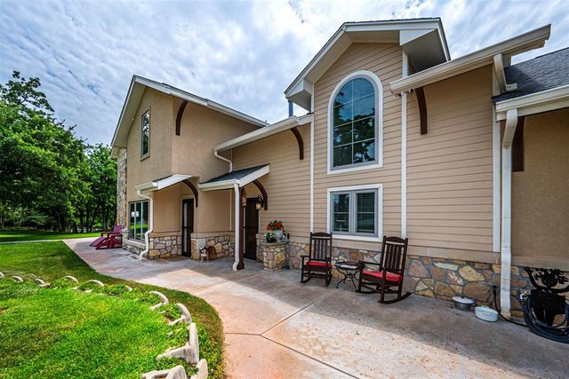 1701 Woodhill Road, Edmond, OK 73025