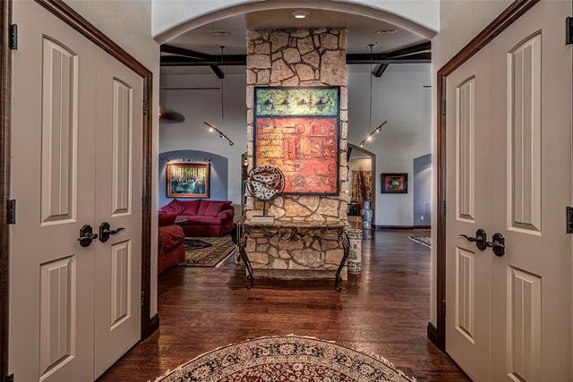 1701 Woodhill Road, Edmond, OK 73025