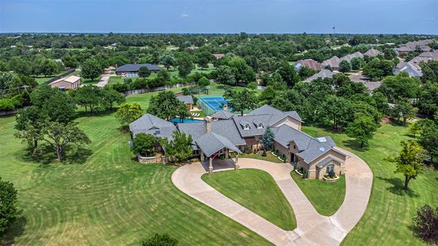 1701 Woodhill Road, Edmond, OK 73025