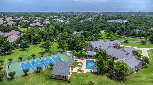 1701 Woodhill Road, Edmond, OK 73025