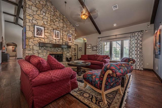 1701 Woodhill Road, Edmond, OK 73025