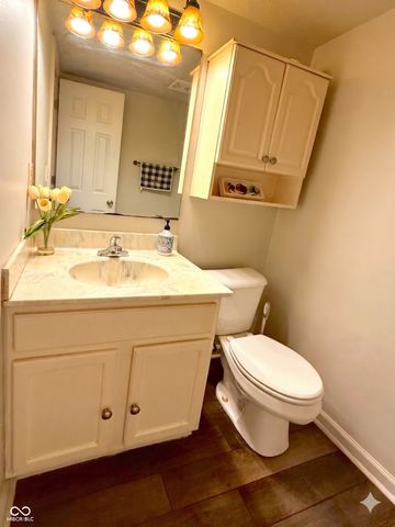 6021 Polonius Drive, Indianapolis, IN 46254