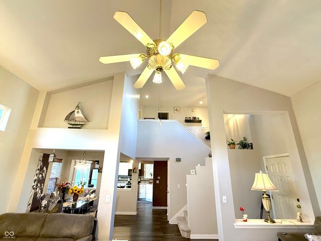 6021 Polonius Drive, Indianapolis, IN 46254