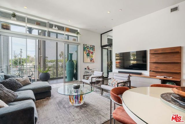 751 N Fairfax Avenue 4, Los Angeles, CA 90046