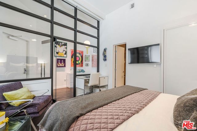 751 N Fairfax Avenue 4, Los Angeles, CA 90046