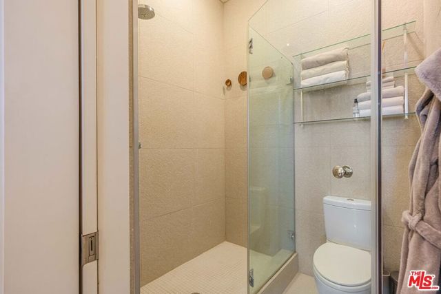 751 N Fairfax Avenue 4, Los Angeles, CA 90046