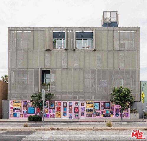 751 N Fairfax Avenue 4, Los Angeles, CA 90046