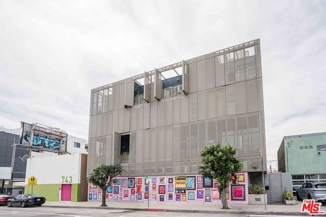 751 N Fairfax Avenue 4, Los Angeles, CA 90046
