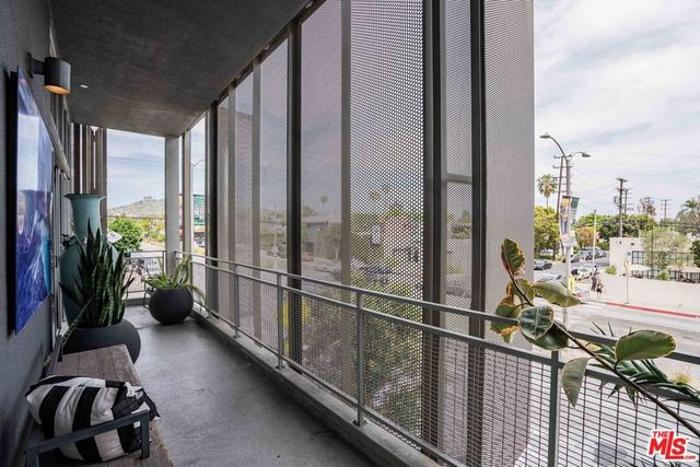 751 N Fairfax Avenue 4, Los Angeles, CA 90046