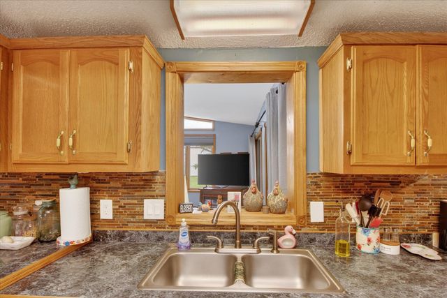 6486 N Winans Road, Alma, MI 48801