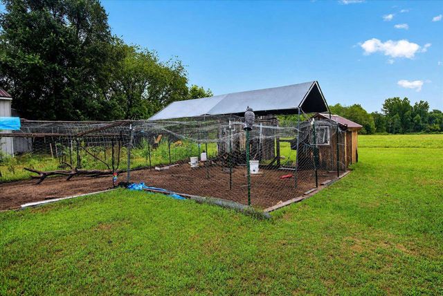 6486 N Winans Road, Alma, MI 48801
