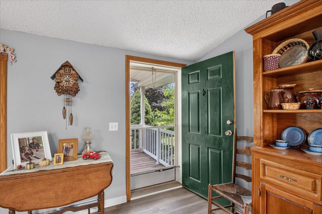 6486 N Winans Road, Alma, MI 48801
