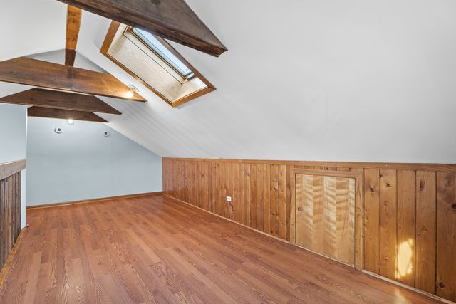 6013 N Emerson Street, Rosemont, IL 60018