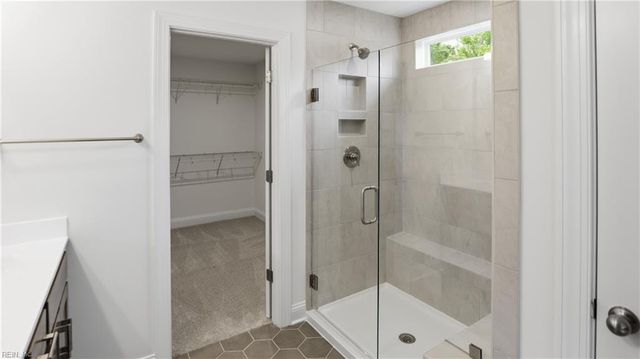 11 Valmoore DR, Poquoson, VA 23662