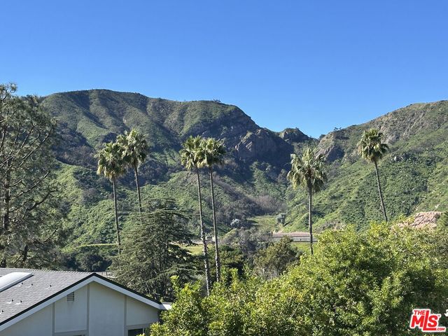 17053 Palisades Circle, Pacific Palisades, CA 90272