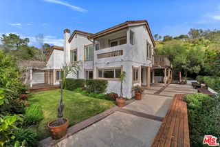 17053 Palisades Circle, Pacific Palisades, CA 90272