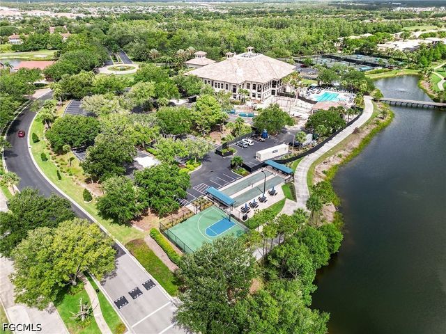 20210 Calice CT 201, Estero, FL 33928