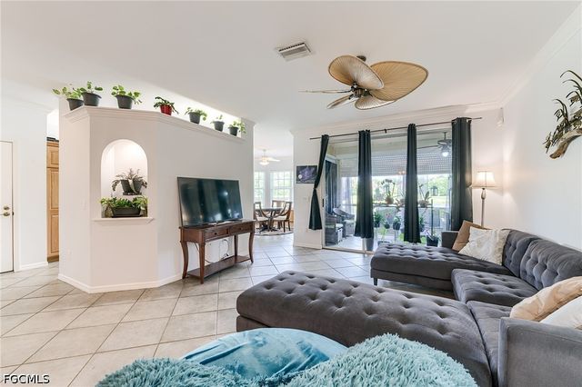 20210 Calice CT 201, Estero, FL 33928