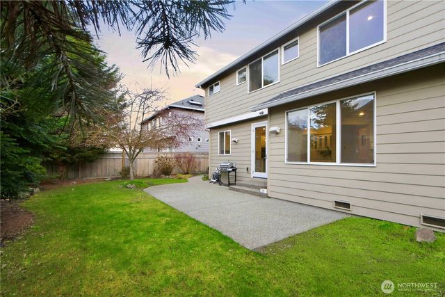 4719 NE 2nd Street, Renton, WA 98059