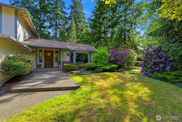 8216 50th Street Ct W, University Place, WA 98467