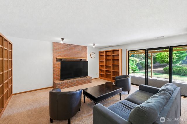 8216 50th Street Ct W, University Place, WA 98467
