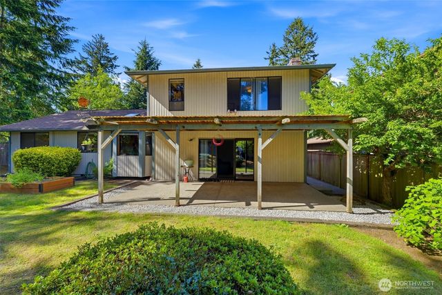 8216 50th Street Ct W, University Place, WA 98467