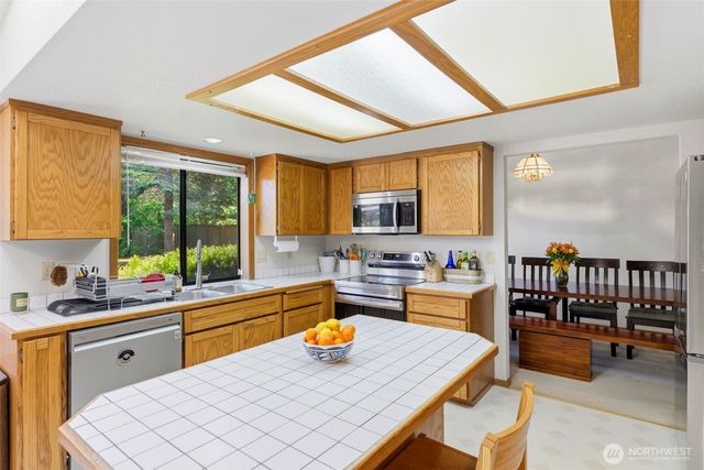 8216 50th Street Ct W, University Place, WA 98467