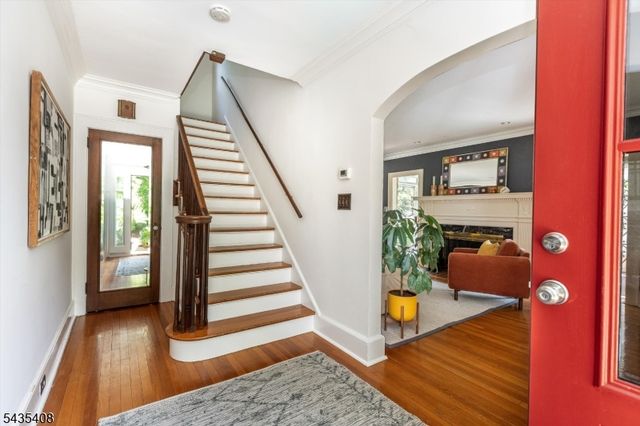 85 Hawthorne Ave, Glen Ridge Boro Twp., NJ 07028