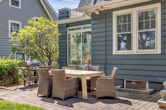 85 Hawthorne Ave, Glen Ridge Boro Twp., NJ 07028