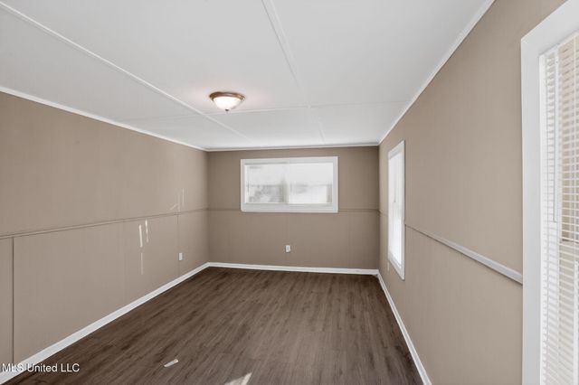 367 Queen Julianna Lane, Jackson, MS 39209