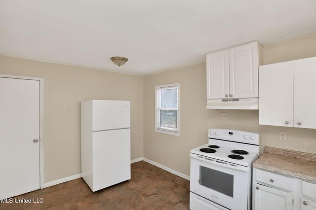 367 Queen Julianna Lane, Jackson, MS 39209