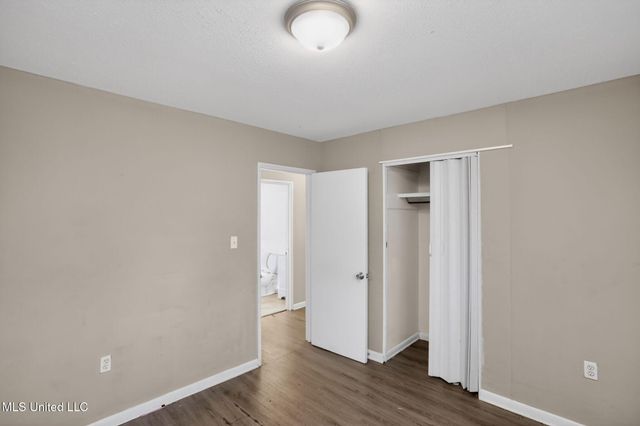 367 Queen Julianna Lane, Jackson, MS 39209