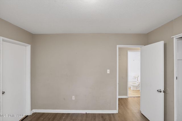 367 Queen Julianna Lane, Jackson, MS 39209