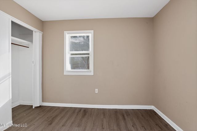 367 Queen Julianna Lane, Jackson, MS 39209